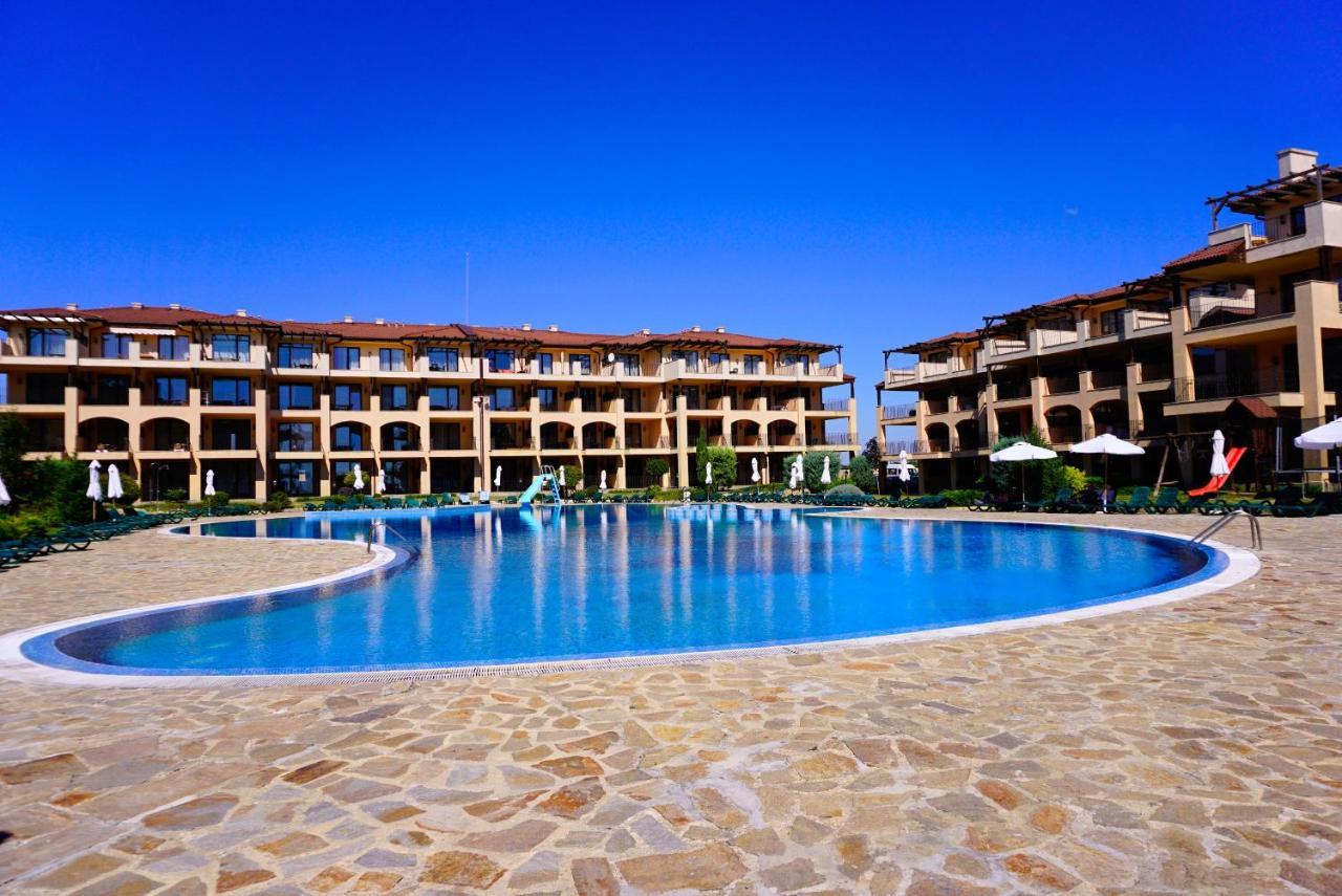 Hc Apartments Kaliakria Topola Exterior photo