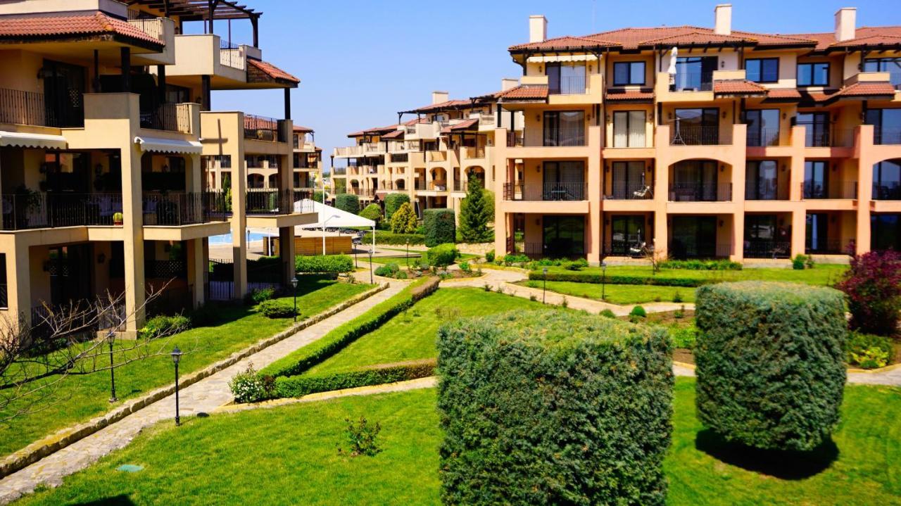 Hc Apartments Kaliakria Topola Exterior photo